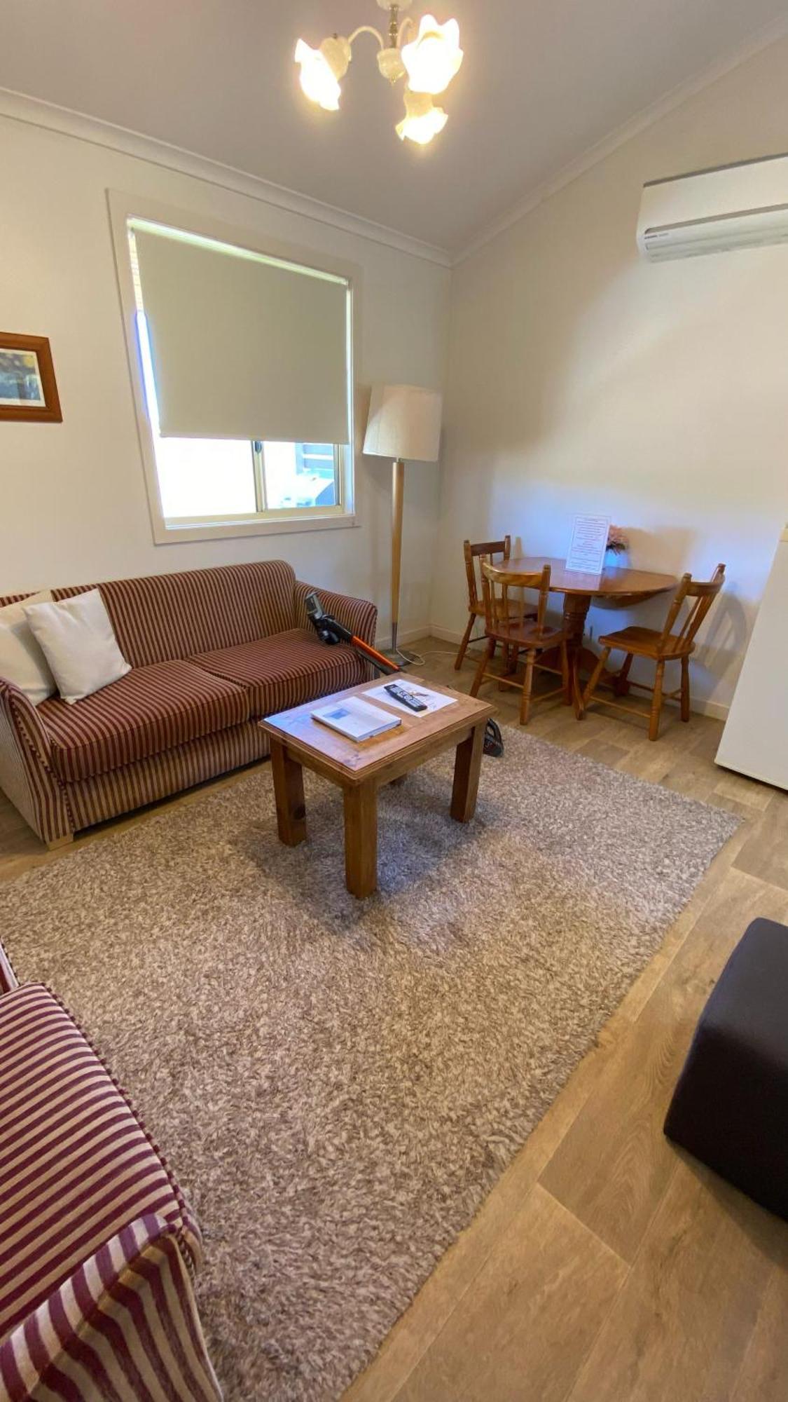 Madigan Wine Country Cottages Lovedale Esterno foto