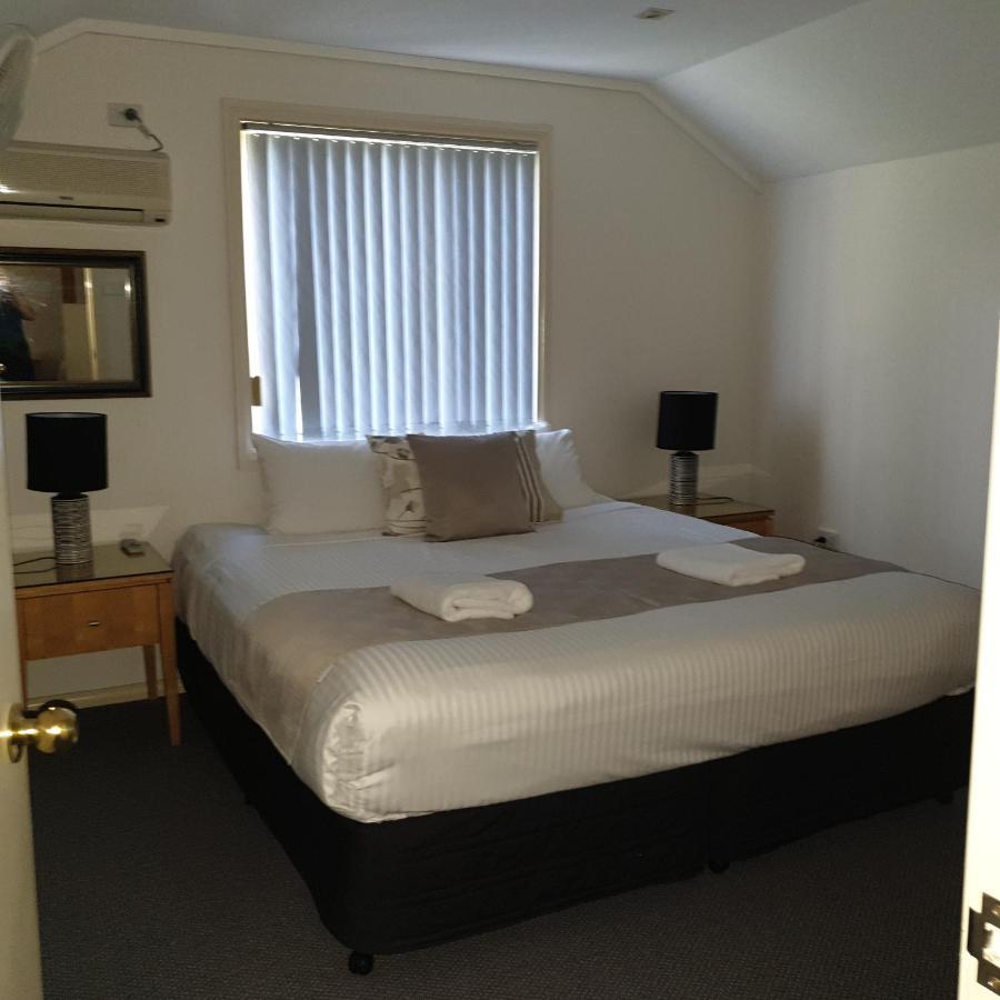 Madigan Wine Country Cottages Lovedale Esterno foto